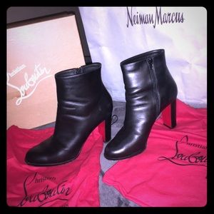 CHRISTIAN LOUBOUTIN HEELS